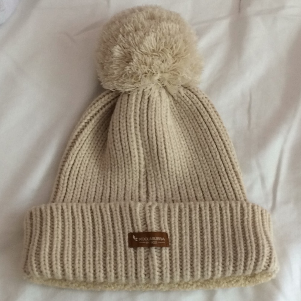 Kookaburra beanie